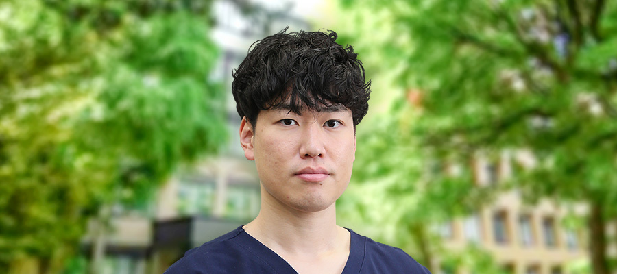 西部　輝